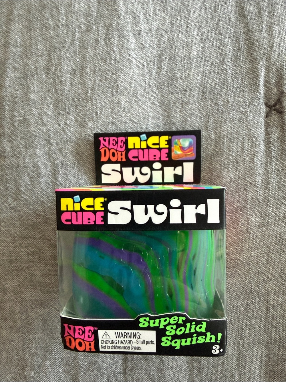 Nice Cube Swirl Super Solid Squish - Green & Purple